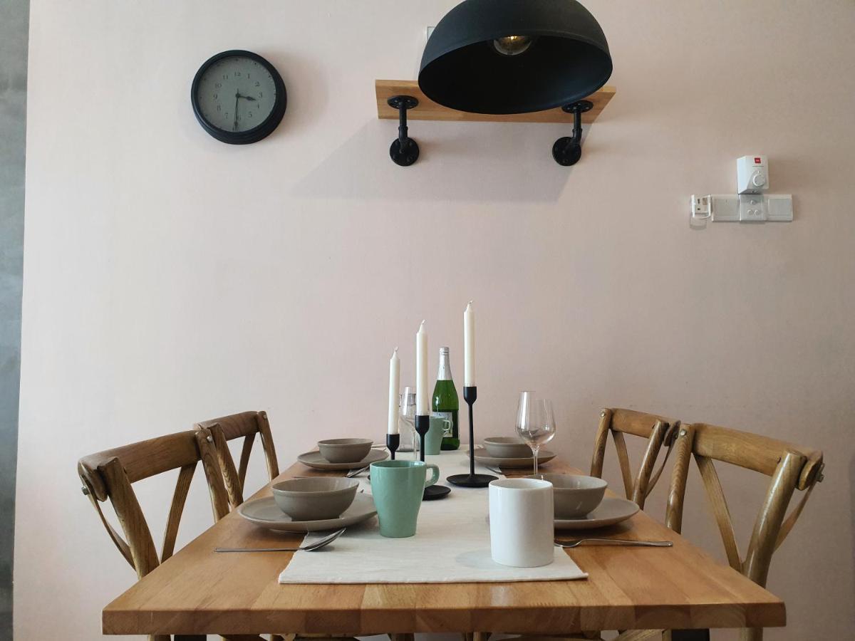 Cozy 2 Bedrooms 4 Pax Menjalara Near Desa Park City Kuala Lumpur Ngoại thất bức ảnh